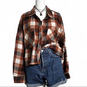 CI Sono By Cavalini Cropped Plaid Flannel Button Down Shirt